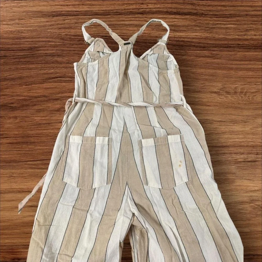 Billabong Striped Jumpsuit Wide Leg Crop Tan Cream V Neck Overalls Womens Small - Picture 8 of 8